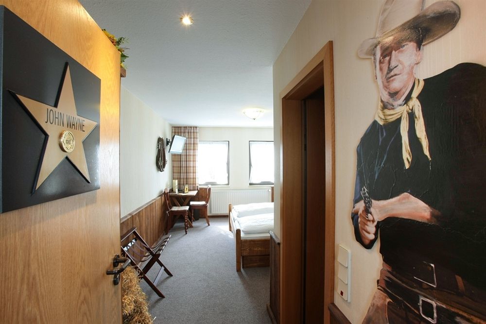 Hotel Lellmann Löf エクステリア 写真